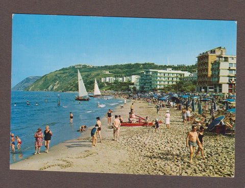 AK Gabicce Mare. La Spiaggia.