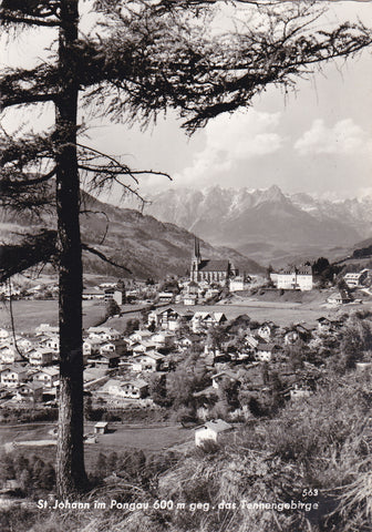 AK St. Johann im Pongau gegen das Tennengebirge.