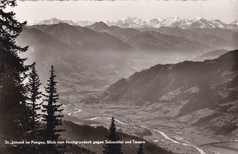 AK St. Johann im Pongau, Blick vom Hochgrundeck gegen Salzachtal und Tauern.