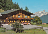 AK Flachau im Pongau. Almgasthaus und Pension Sattelbauer.