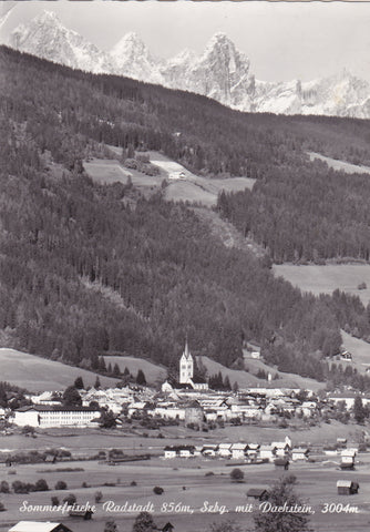 AK Radstadt mit Dachstein. (1966)