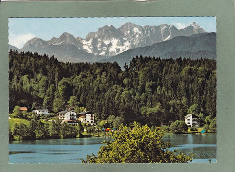 AK Am schönen Klopeiner See. Blick über den See, Camping Süd und Strandpension mit Steiner Alpen